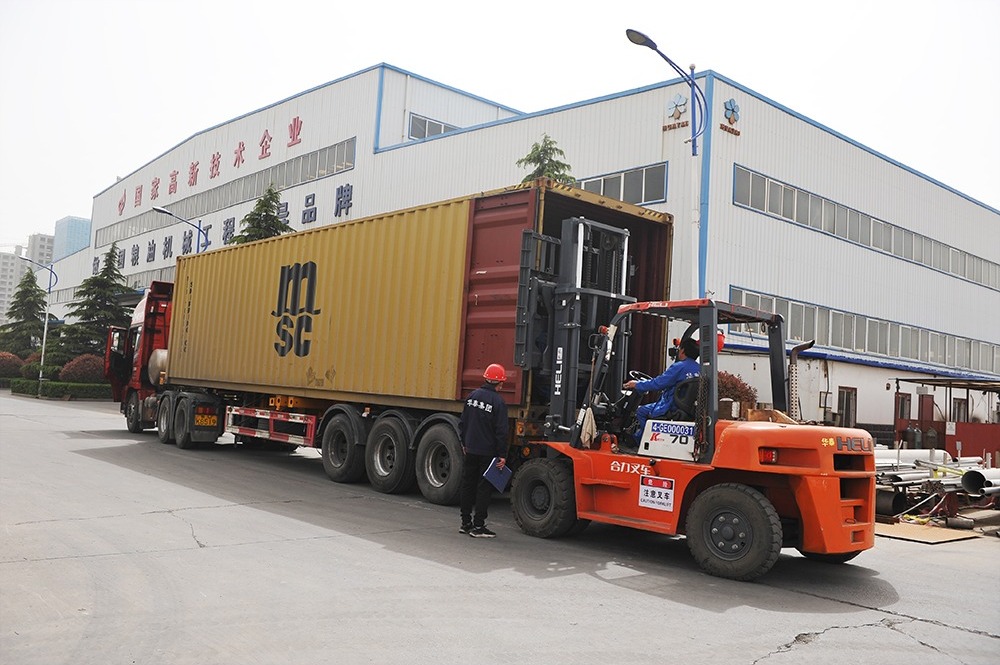 華泰集團生產的500TPD大豆制油、300TPD棕櫚仁榨油項目發貨尼日利亞